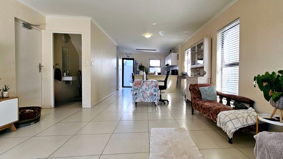 3 Bedroom Property for Sale in Aan de Wijnlanden Western Cape